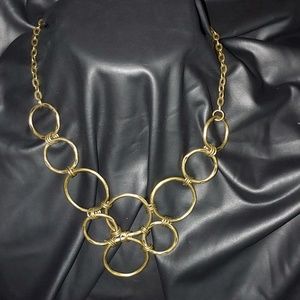 Premier Designs Madrid Necklace.